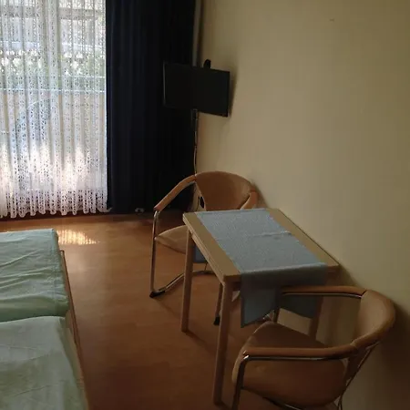 Winkel Vendégház 2*